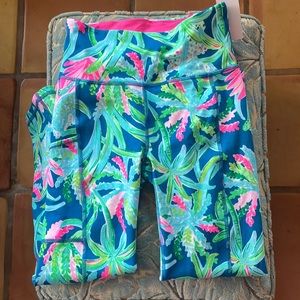 Lilly Pulitzer leggings new with tags size XS Luxletic